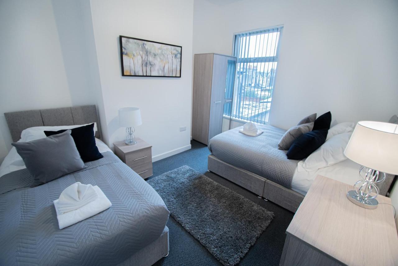 Apartamento Corpa Heights Newport  Exterior foto